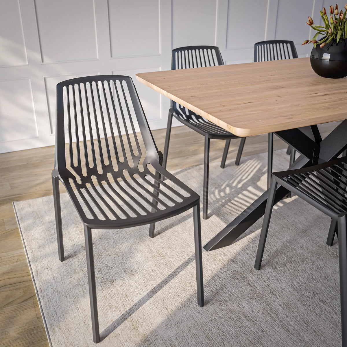 Acken Mid-Century Modern Plastic Dining Chair - Elax Furniture