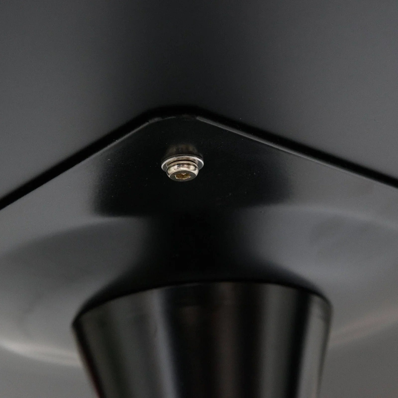 Bristol 32" Round Dining Table with Wood Top and Iron Pedestal Base - Elax Furniture