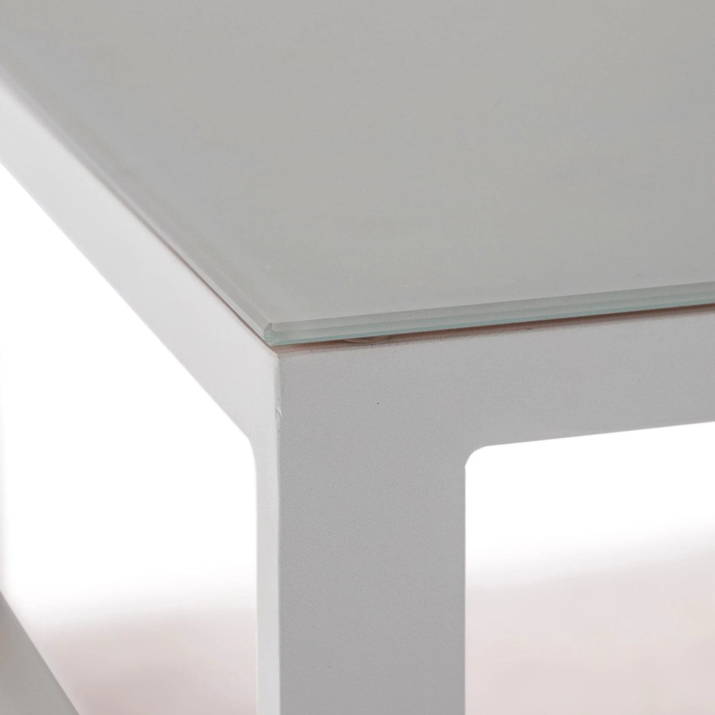 Chelsea White Sectional With Adjustable Headrest & Coffee Table With Two Tone Cushions - Elax Furniture