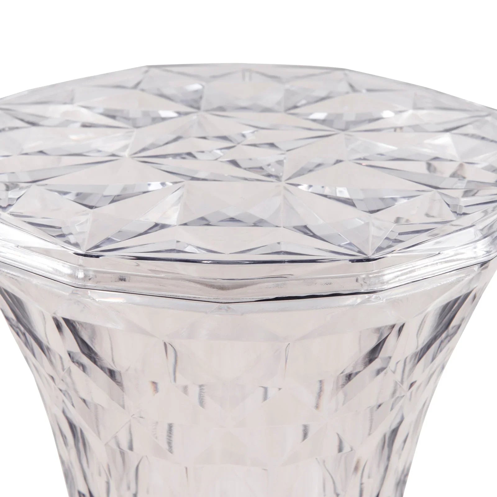 Clio Plastic Side Table with a Diamond Shape Design - Elax Furniture