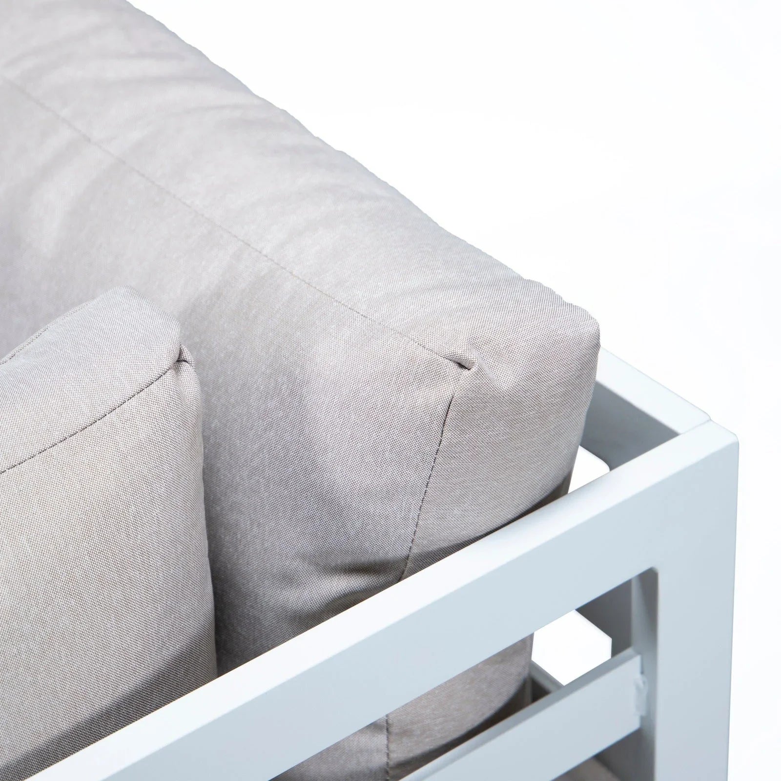 Chelsea 6-Piece Patio Sectional In White Aluminum With Cushions - Elax Furniture