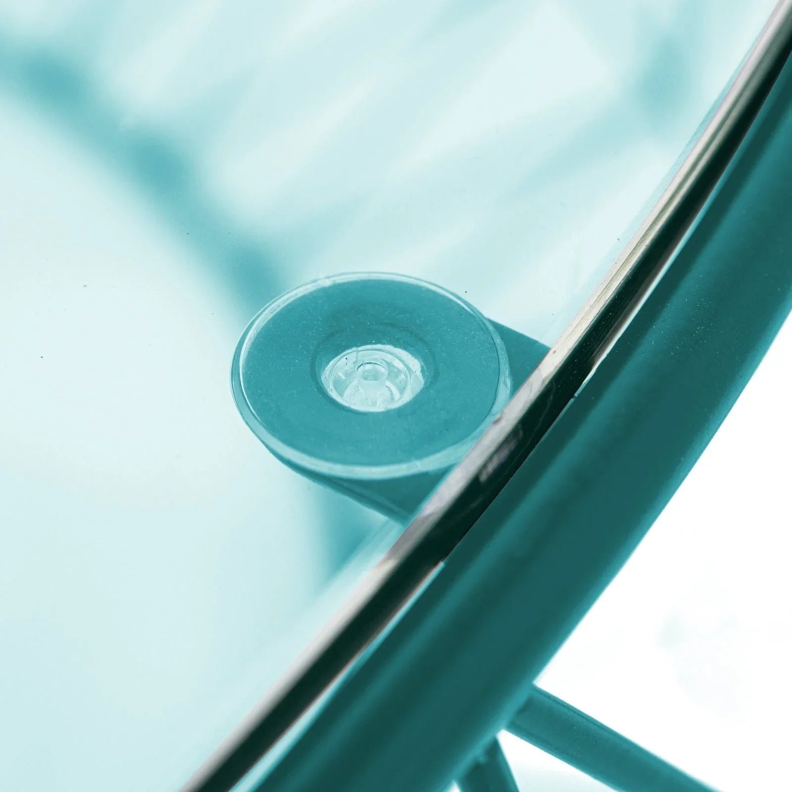 Malibu Modern Round Glass Top Coffee Table With Chrome Base - Elax Furniture