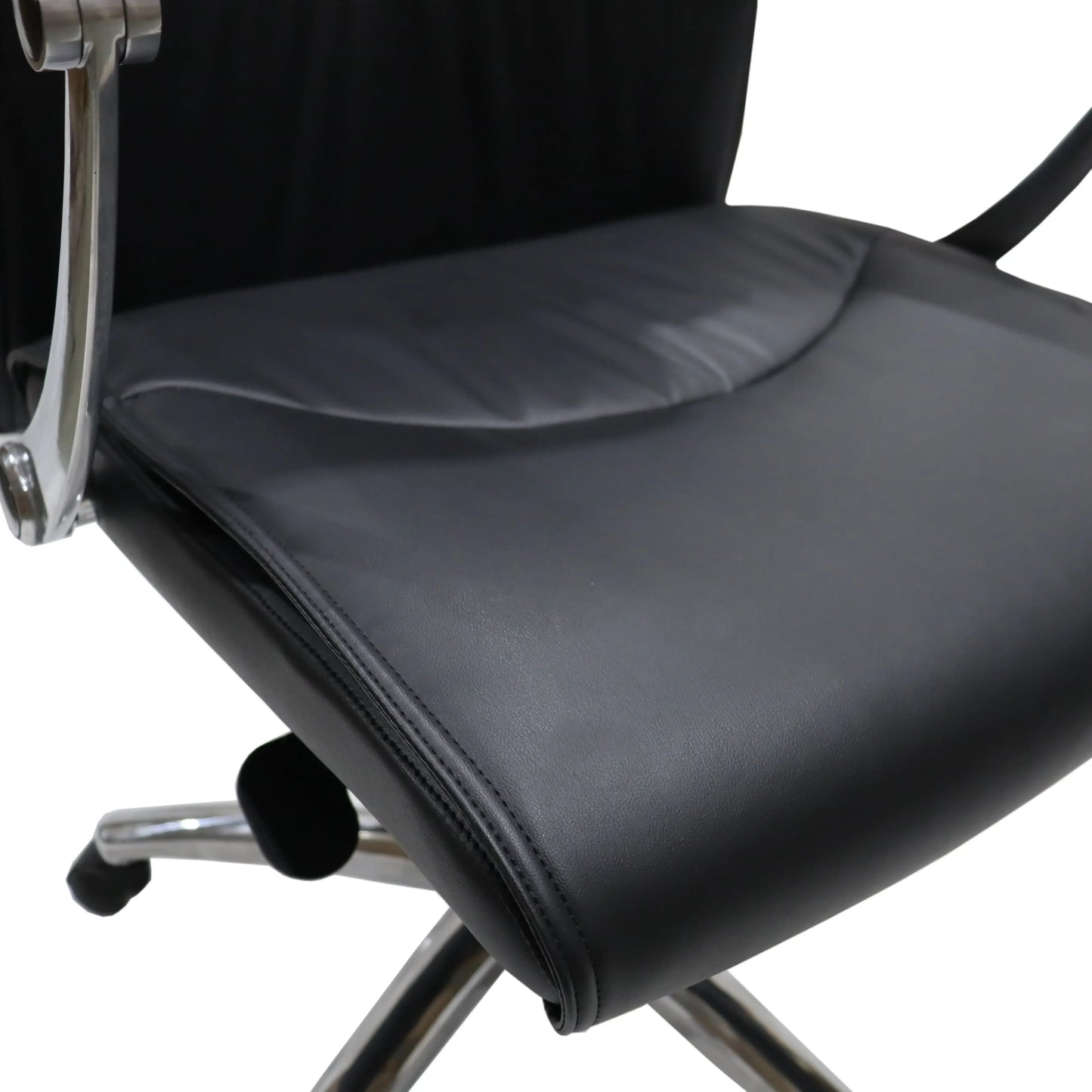 Vantage Leather Office Chair with Aluminum Base and Swivel, and Tilt - Elax Furniture