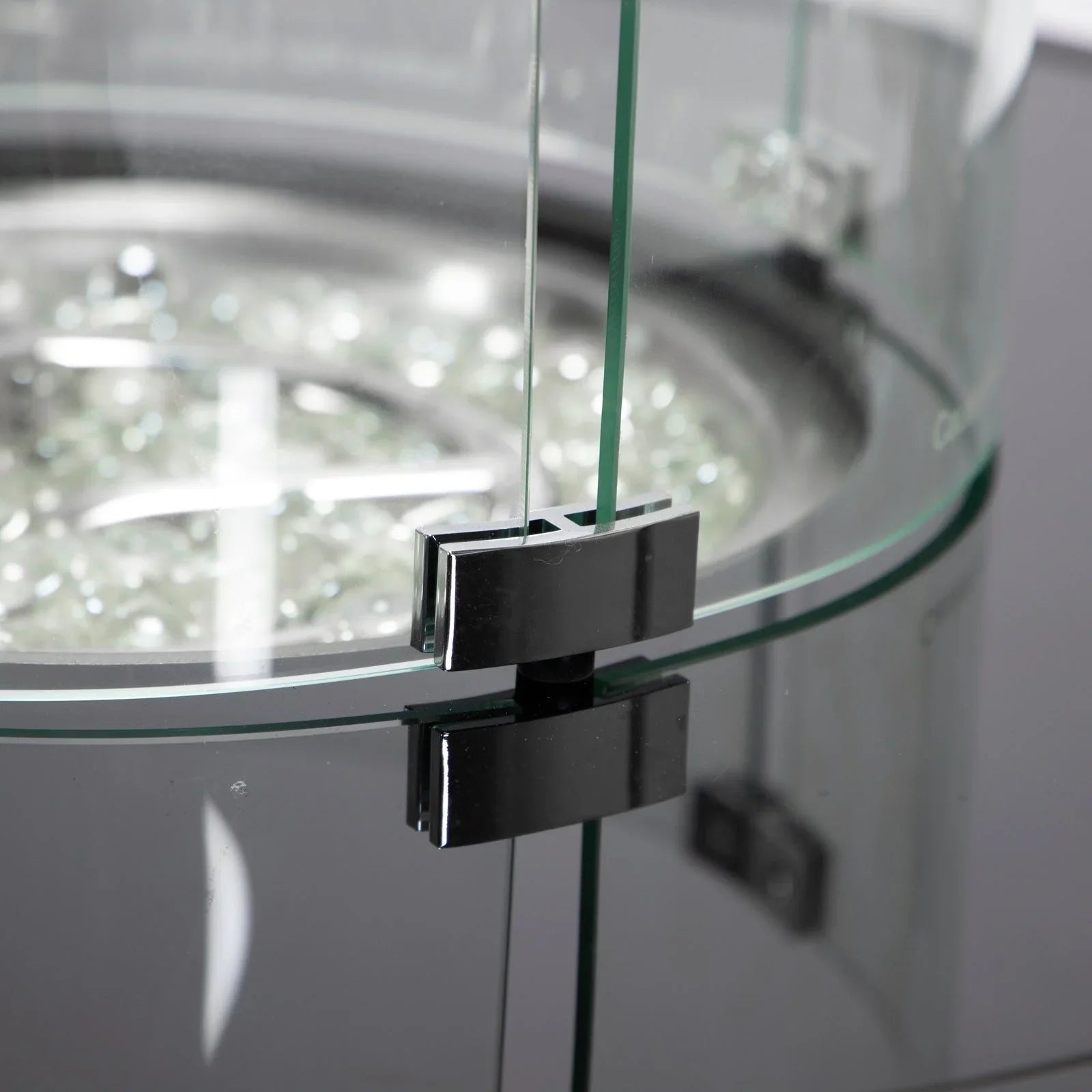 Walbrooke Modern Outdoor Round Fire Pit Table with Powder-Coated Aliuminum Frame and Slats Design - Elax Furniture