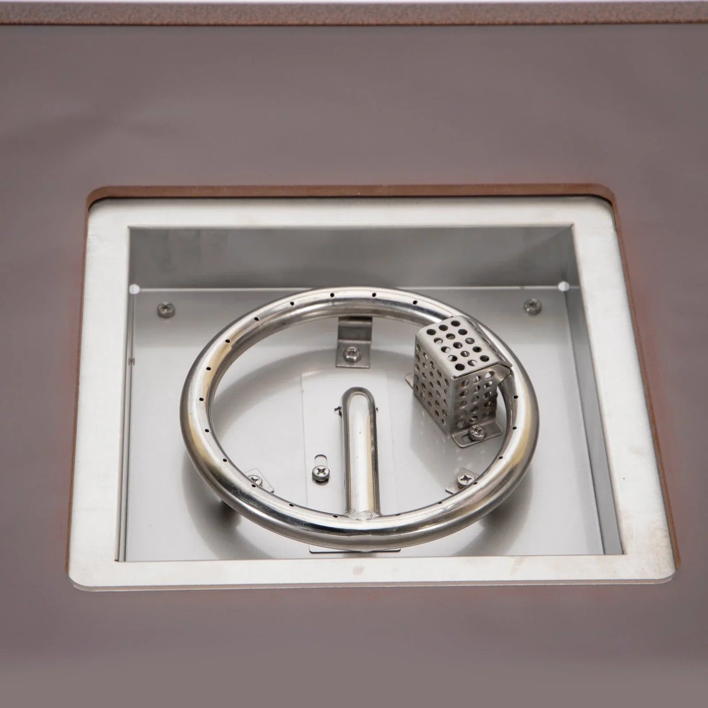 Walbrooke Modern Outdoor Square Fire Pit Table with Powder-Coated Aliuminum Frame and Slats Design - Elax Furniture