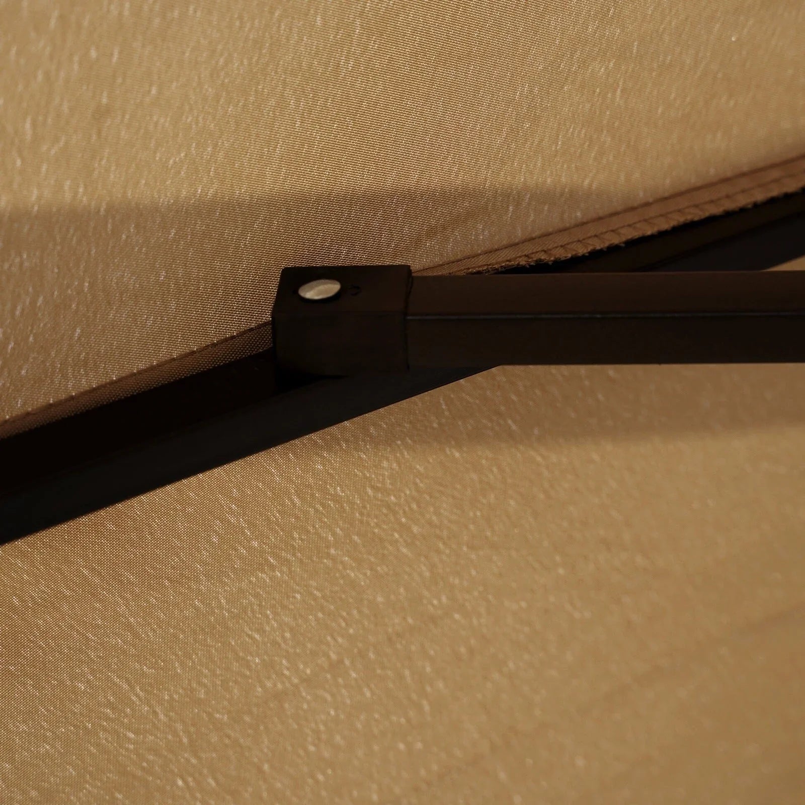 Willry Modern Outdoor 10 Ft Offset Cantilever Hanging Patio Umbrella With Solar Powered LED - Elax Furniture