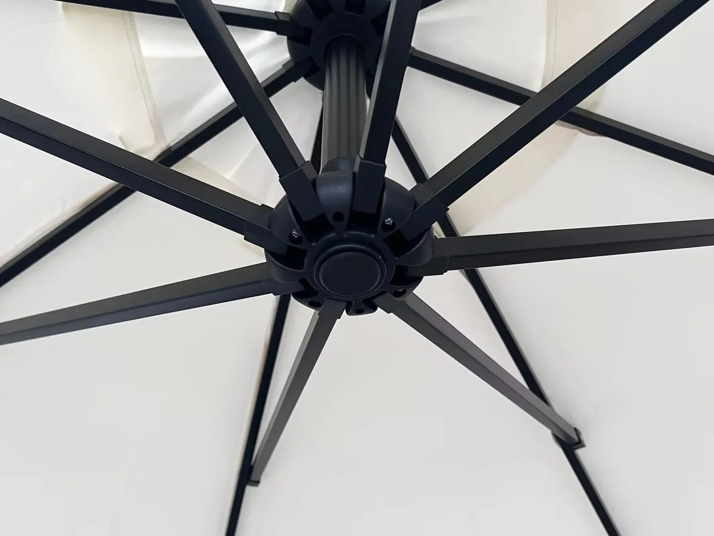 Willry Modern Outdoor 10 Ft Offset Cantilever Hanging Patio Umbrella With Solar Powered LED - Elax Furniture