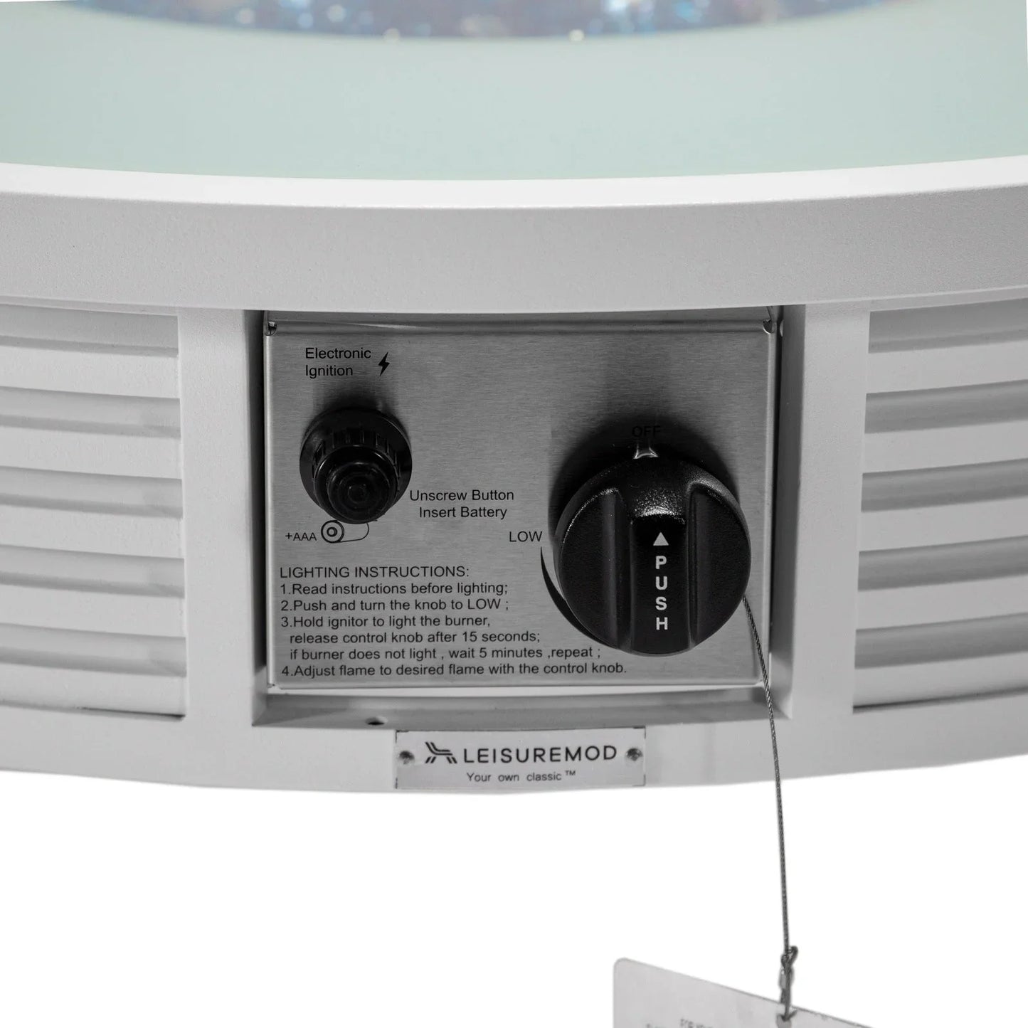 Walbrooke Modern Outdoor Round Fire Pit Table with Powder-Coated Aliuminum Frame and Slats Design - Elax Furniture